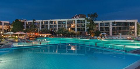 teren hotelu, basen