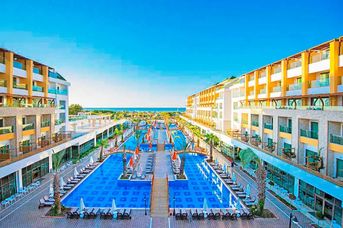 Port Nature Luxury Resort