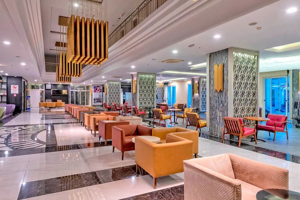 Port River & Spa - recepcja / lobby