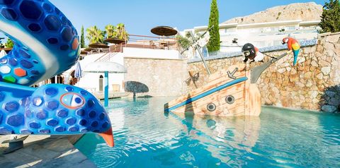 basen, aquapark, zjeżdżalnia, brodzik, dla dzieci