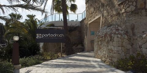 budynek główny, teren hotelu