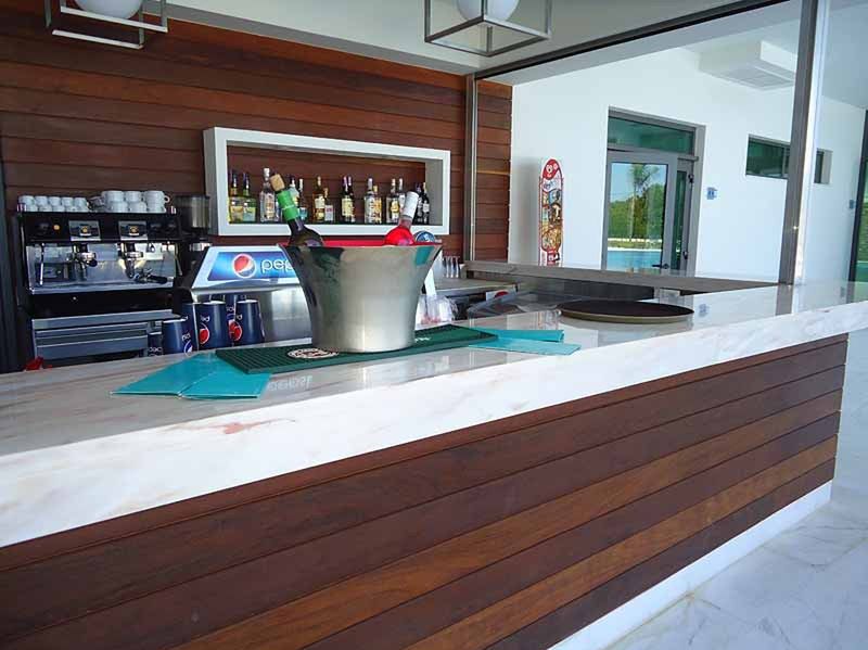 drink bar