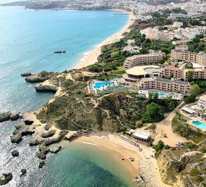 Auramar Beach Resort