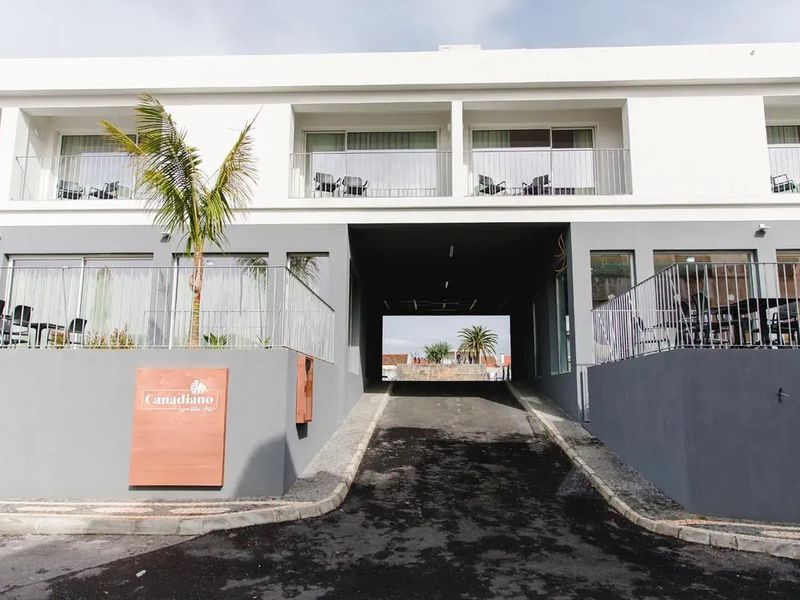 Canadiano Urban Nature