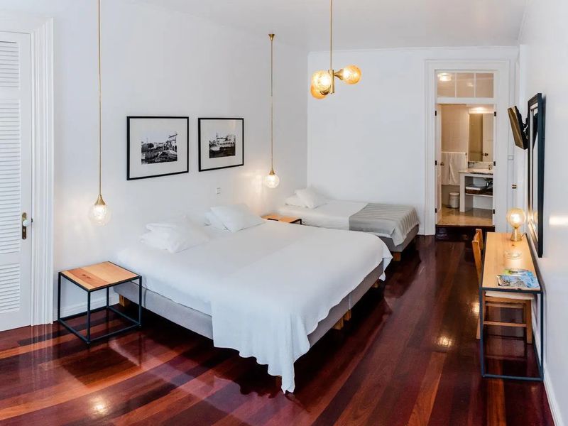 Comercial Guest House