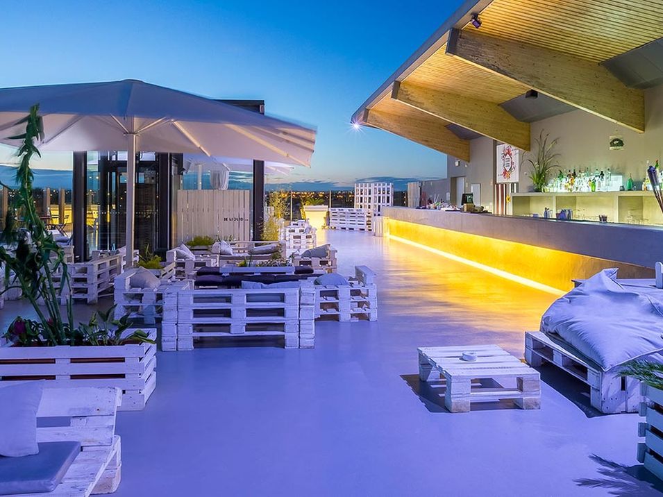 drink bar