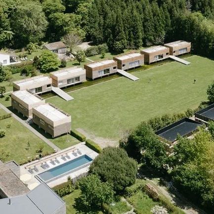 Furnas Lake Forest Living