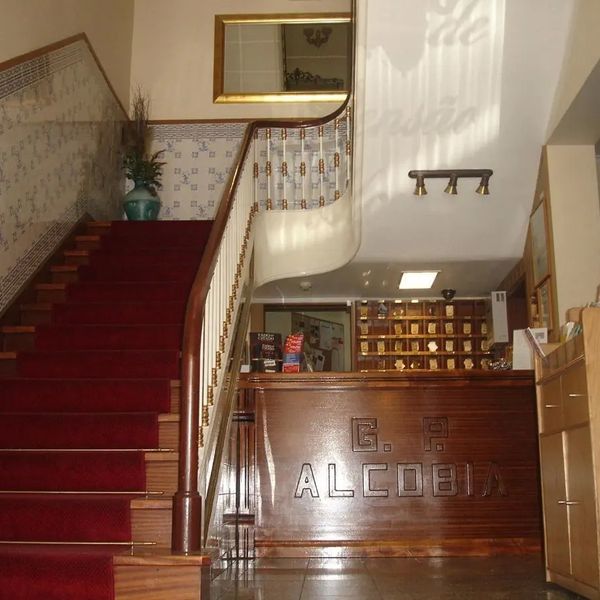 Grande Pensao Residencial Alcobia