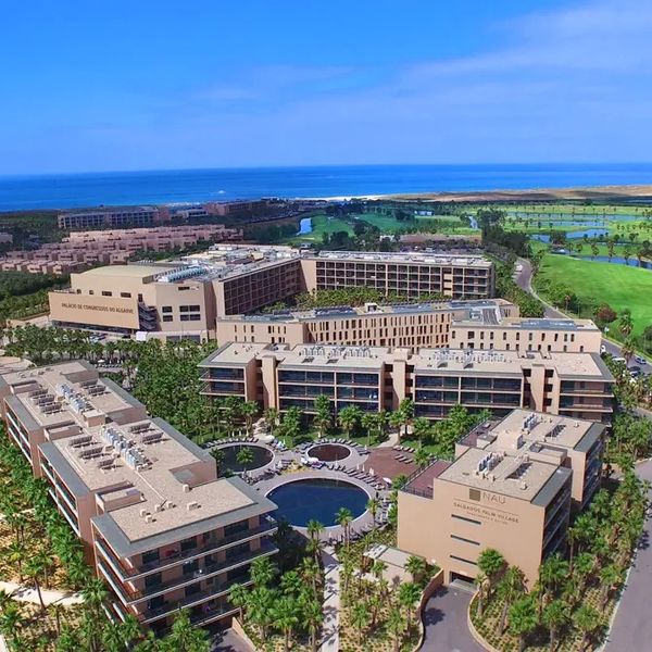 Marriott Residences Salgados Resort