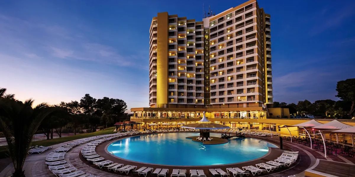 Portugalia na 7 dni w październiku: 4⋆ hotel od 4 780 zł