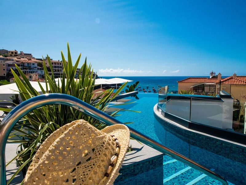 Pestana Fisherman Village