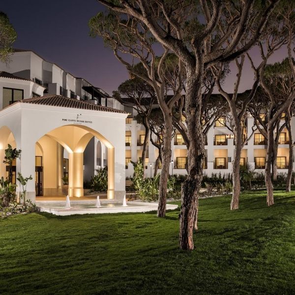 Pine Cliffs Ocean Suites