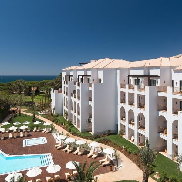 Pine Cliffs Ocean Suites