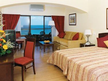 Yellow Praia Monte Gordo