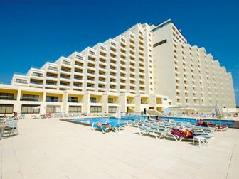 Yellow Praia Monte Gordo
