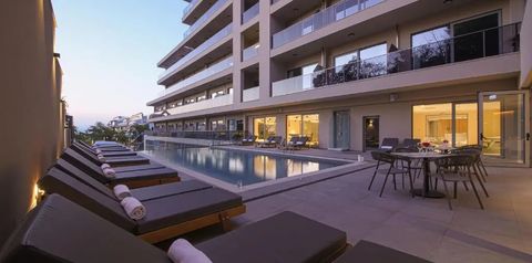obiekt, teren hotelu, basen