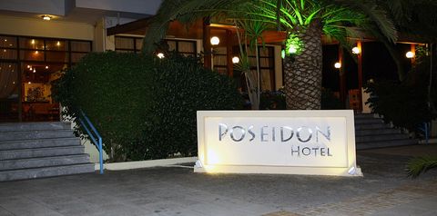 obiekt, budynek główny, teren hotelu