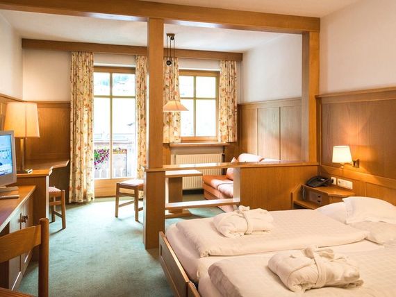 Posthotel Rossle 4*