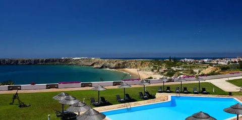 teren hotelu, basen, plaża