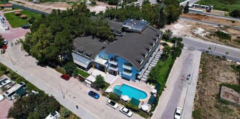 obiekt, teren hotelu, basen