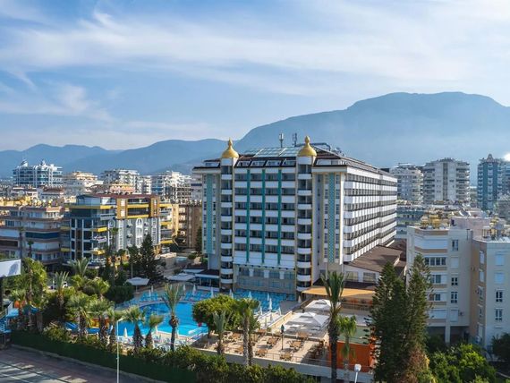 teren hotelu, basen