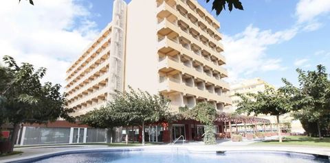 budynek główny, basen