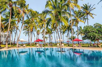 Prideinn Paradise Beach Resort