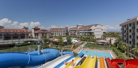 teren hotelu, basen
