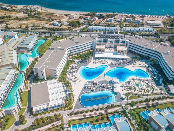 obiekt, teren hotelu