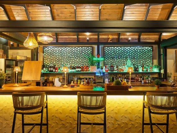 drink bar
