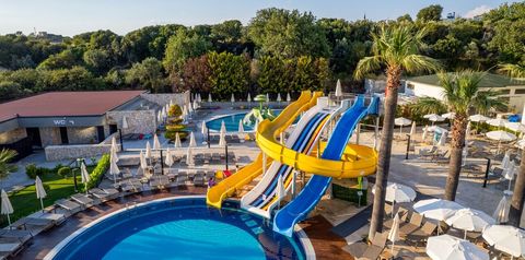 basen, zjeżdżalnia