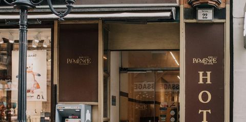 obiekt, budynek główny