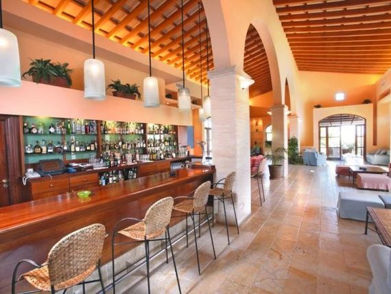 drink bar