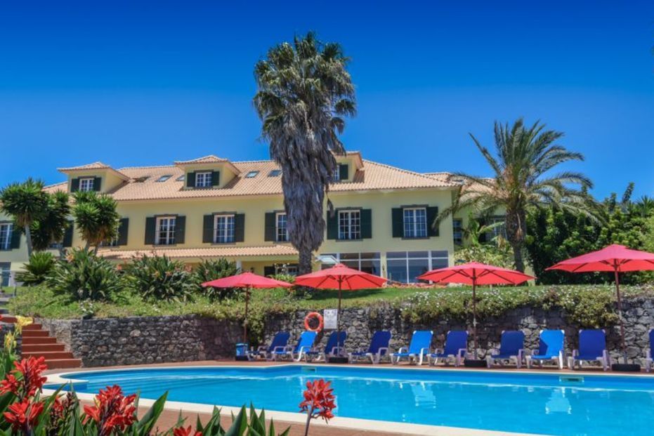 teren hotelu, basen, obiekt