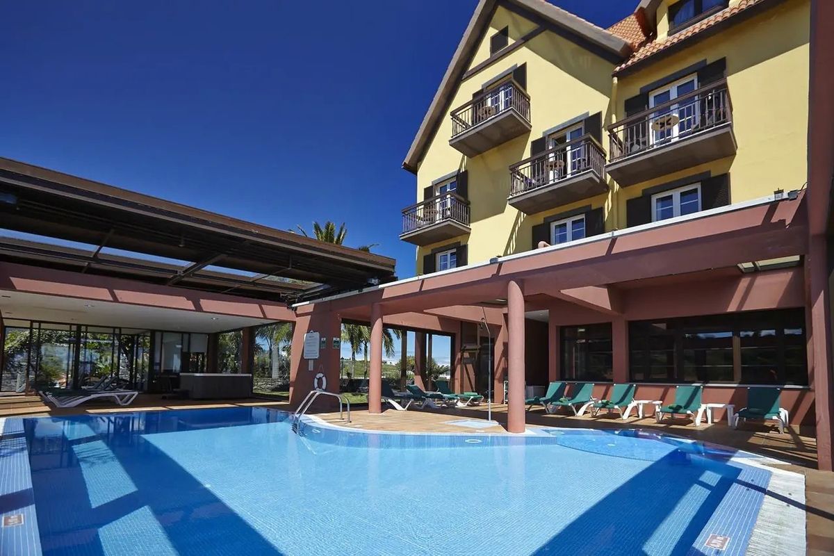 budynek główny, basen