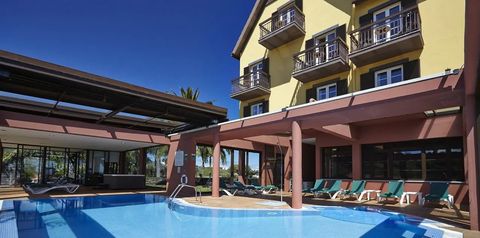 budynek główny, basen