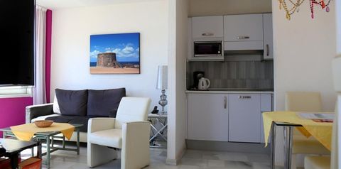 pokój, kuchnia / aneks kuchenny