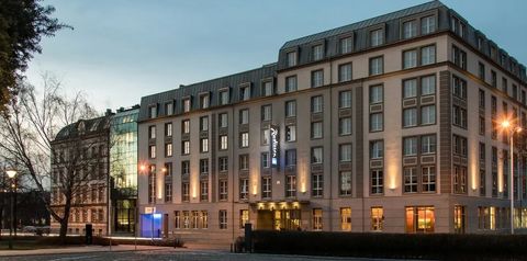 obiekt, budynek główny