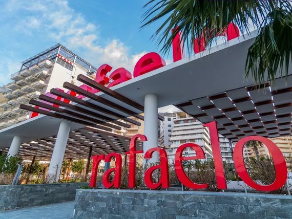 Rafaelo Executive