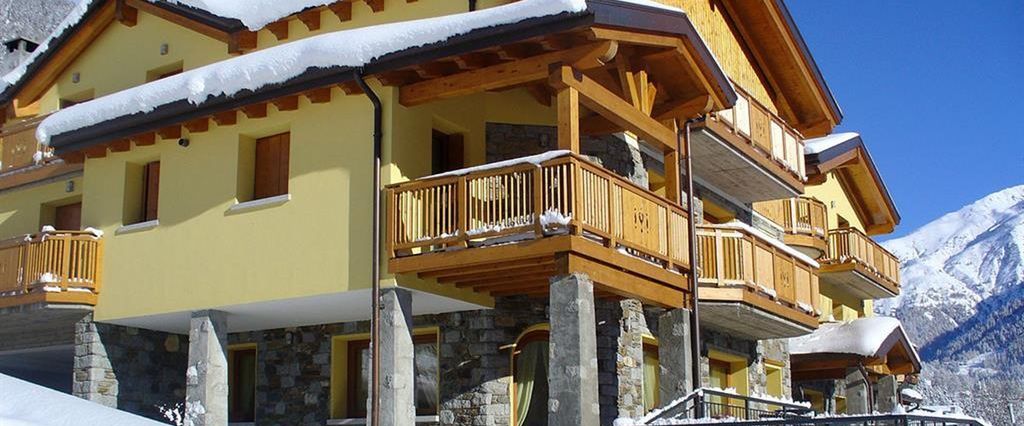 obiekt, budynek główny, teren hotelu