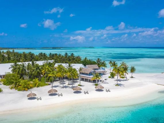 Rahaa Resort