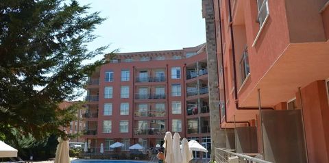 budynek główny, basen