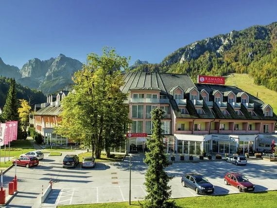 Ramada Hotel & Suites (ex GH Prisank)