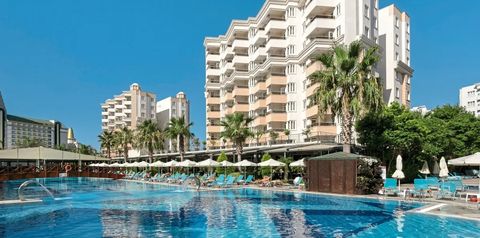 obiekt, teren hotelu, basen