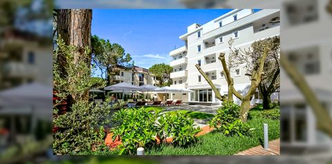 obiekt, teren hotelu, basen