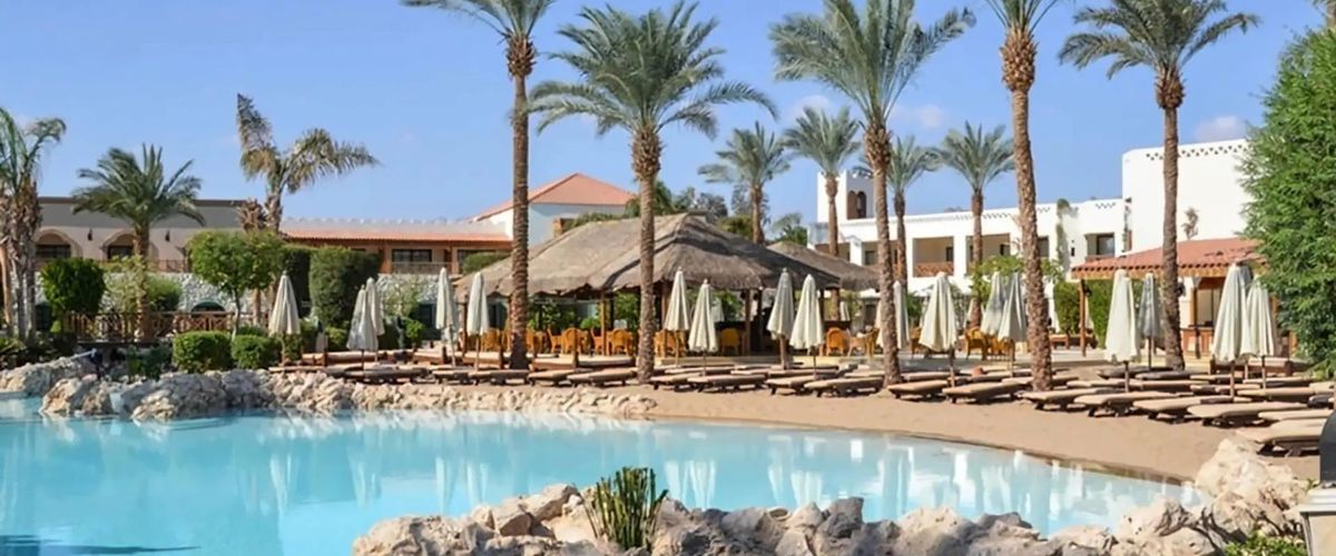 obiekt, teren hotelu, basen