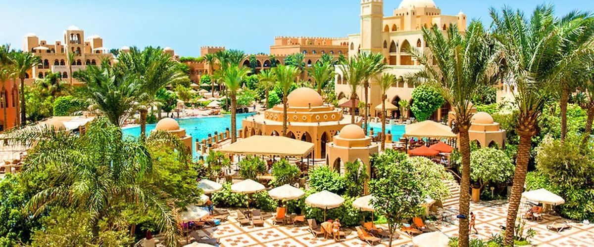 obiekt, teren hotelu, basen