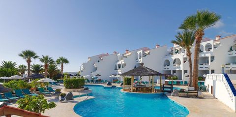 budynek główny, basen