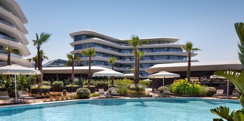 obiekt, teren hotelu, basen