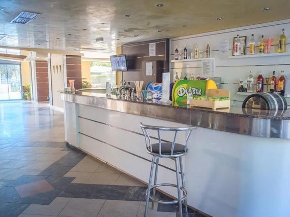 obiekt, drink bar